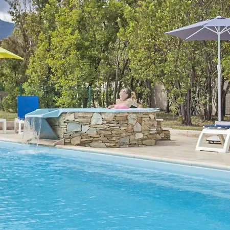 Maison Familiale Avec Piscine A 펜션 *