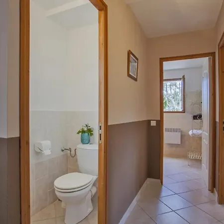 Maison Familiale Avec Piscine A Ferienhaus