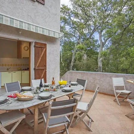 펜션 Maison Familiale Avec Piscine A